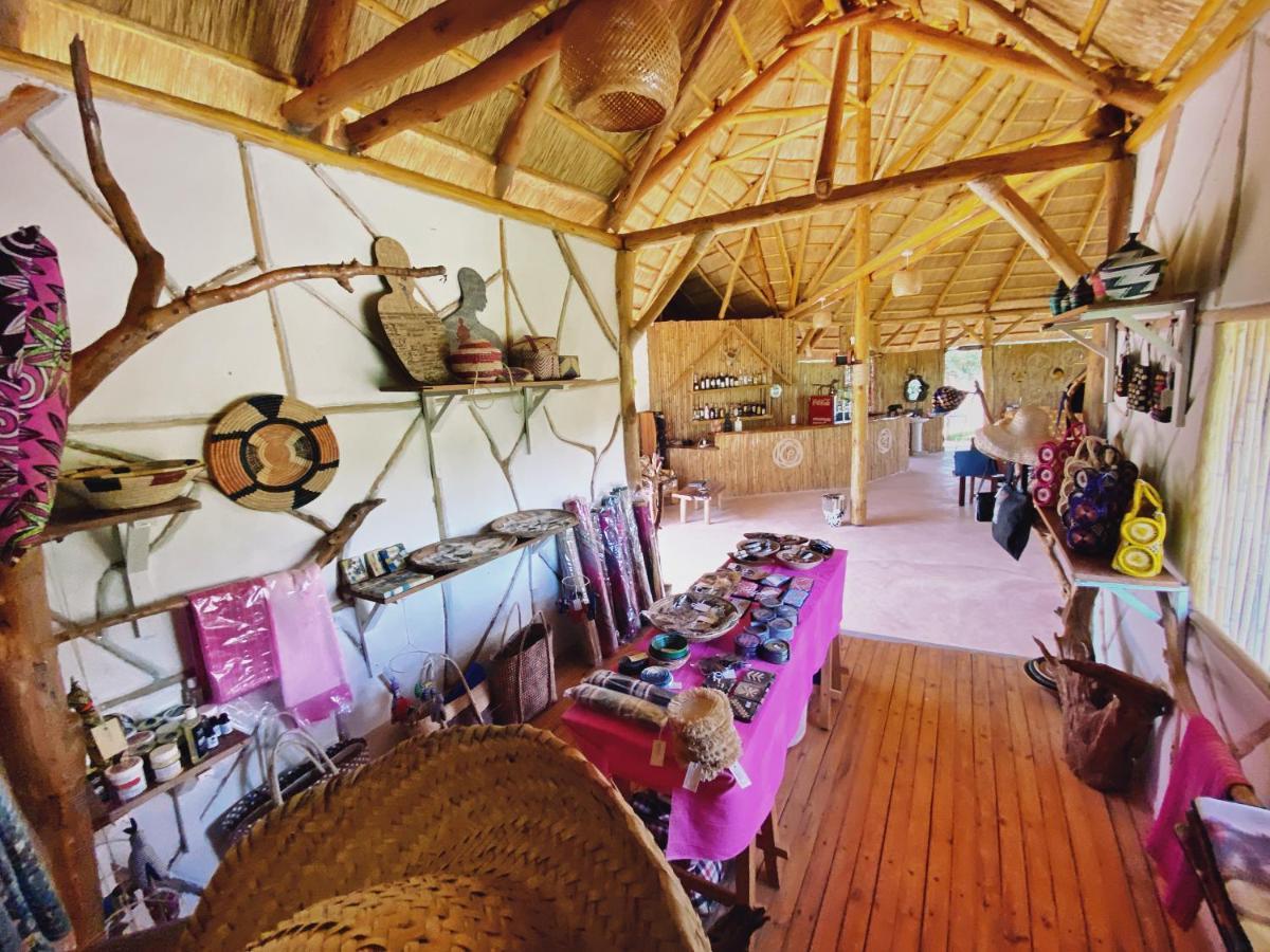 Murchison Falls Bamboo Village * Paraa